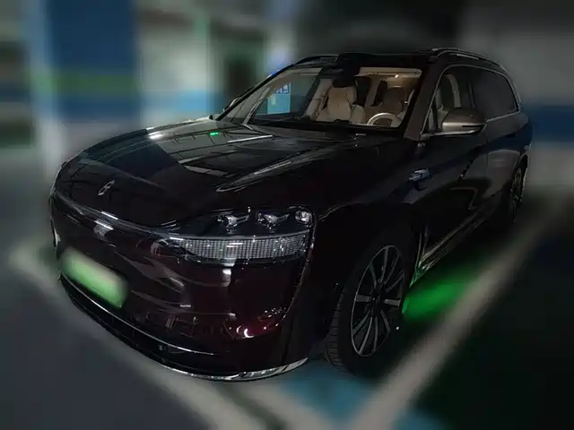 AITO M9