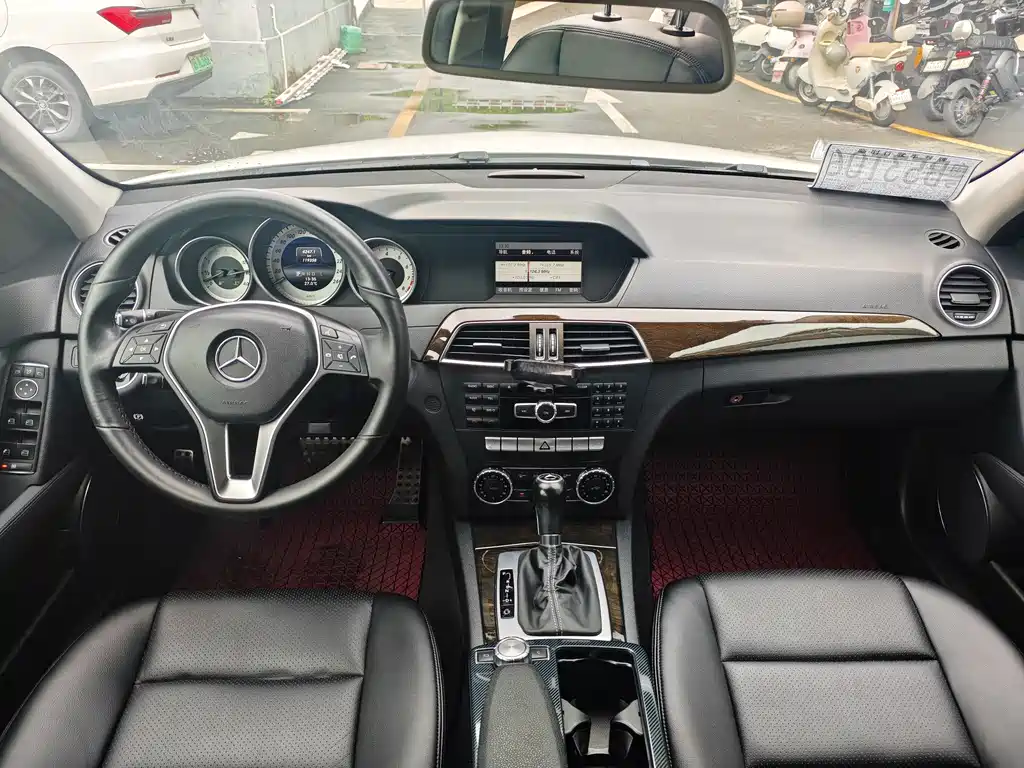 Mercedes-Benz C-Class C 2013 C 260 Fashion Grand Edition