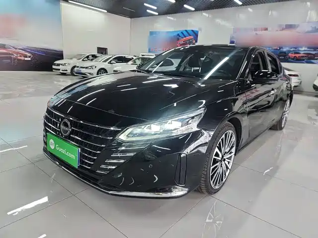 NISSAN TEANA