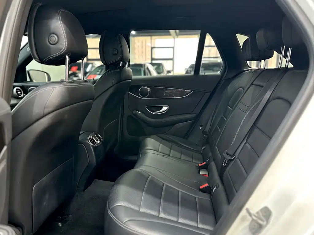 Mercedes-Benz GLC 2016 GLC 260 4MATIC