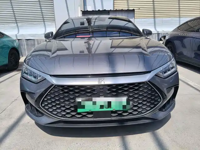 2022 BYD Han