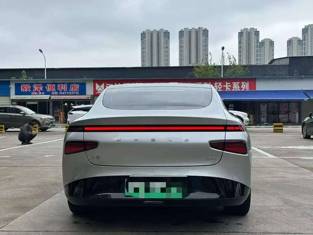 XPeng P7 — миниатюра 8