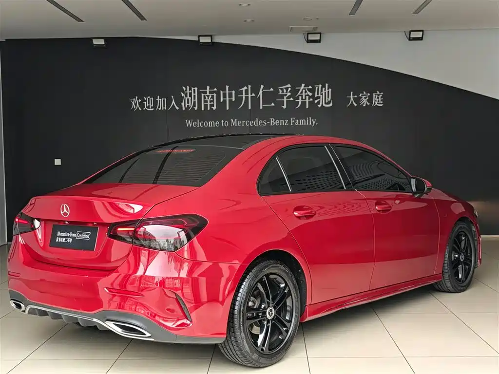 Mercedes-Benz A-Class — миниатюра 3