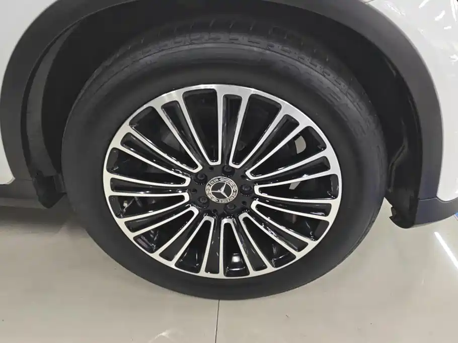 Mercedes-Benz GLC — миниатюра 6
