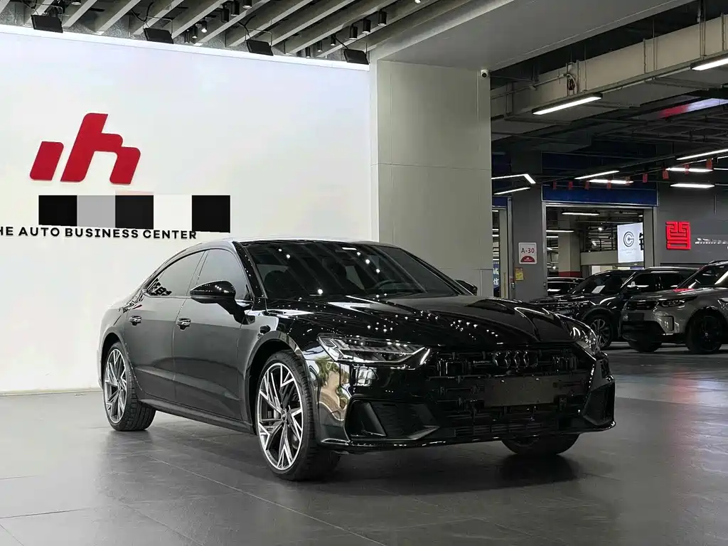 Audi A7L 2023 55 TFSI quattro S-line