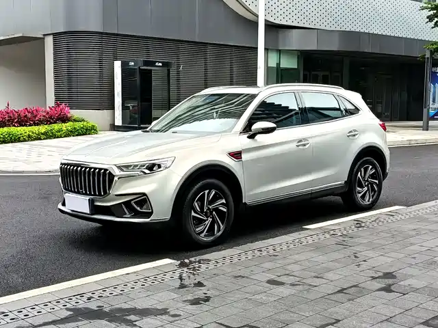 2022 Hongqi HS5