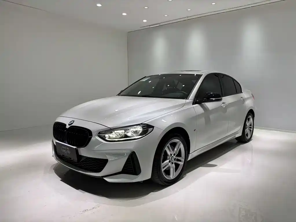 BMW 1 Series 2022