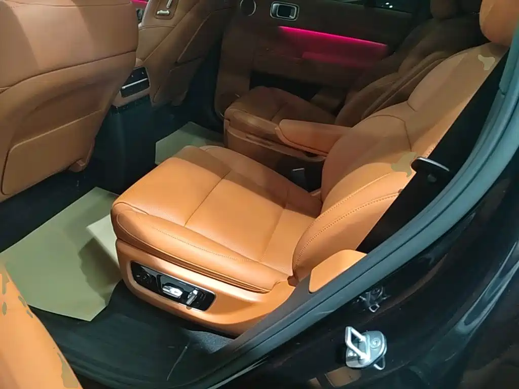 Li Auto Li L9 — миниатюра 17