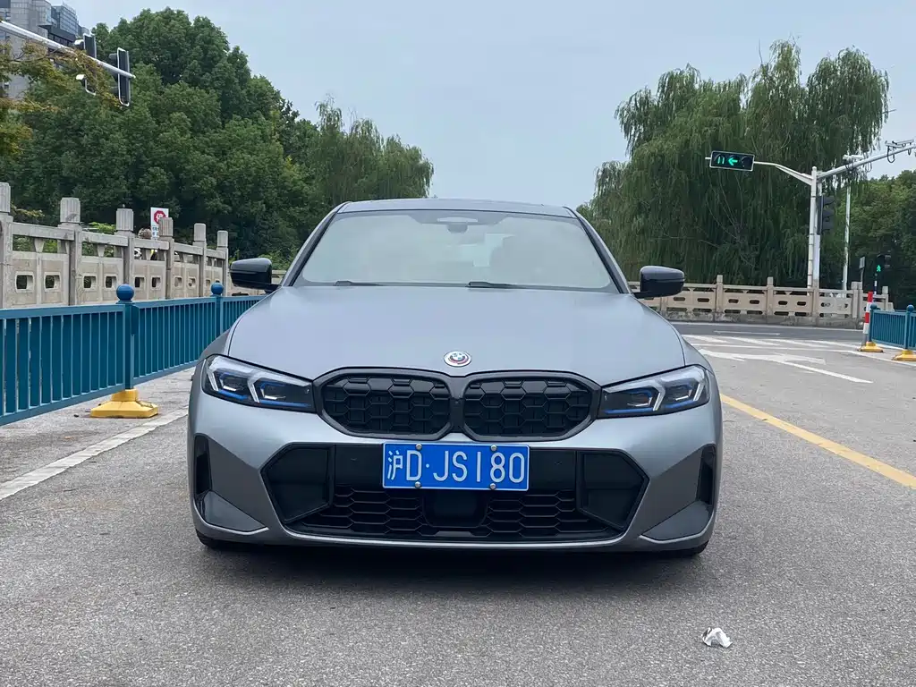 BMW 3 Series — миниатюра 2