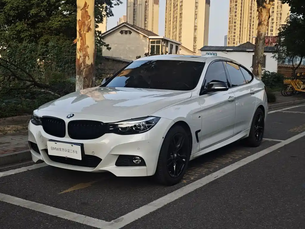 BMW 3 Series GT 2020