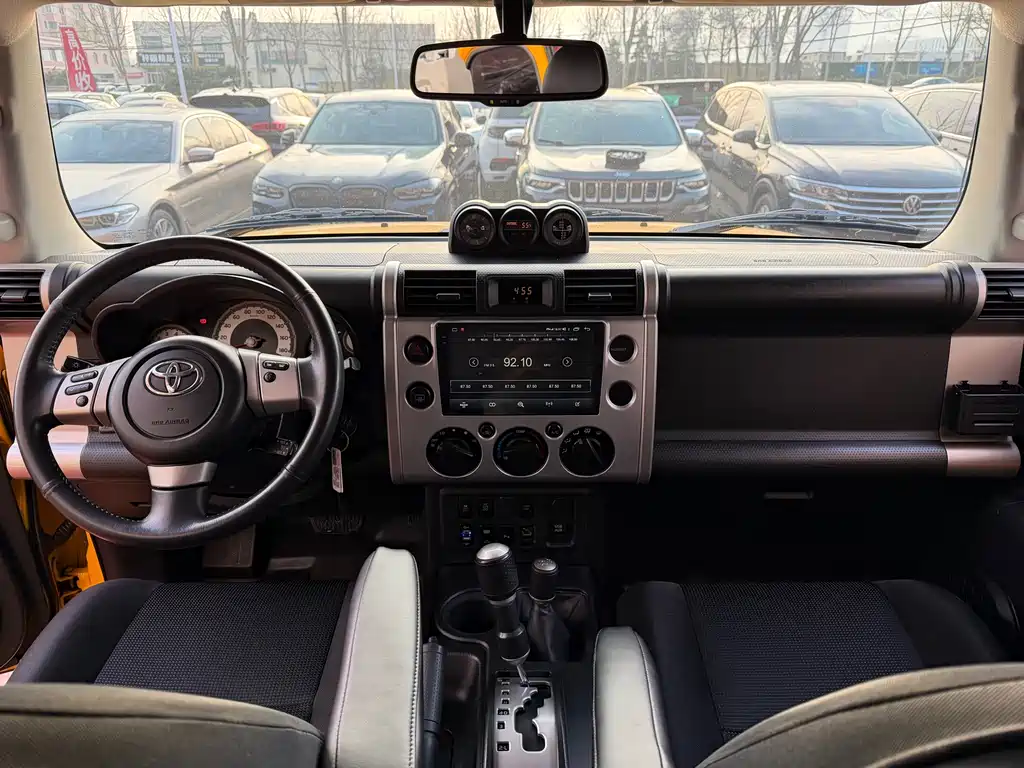 Toyota FJ Cruiser FJ 2017 4.0L AT