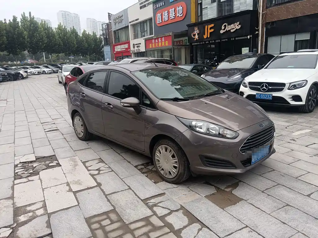 Ford Fiesta — миниатюра 3
