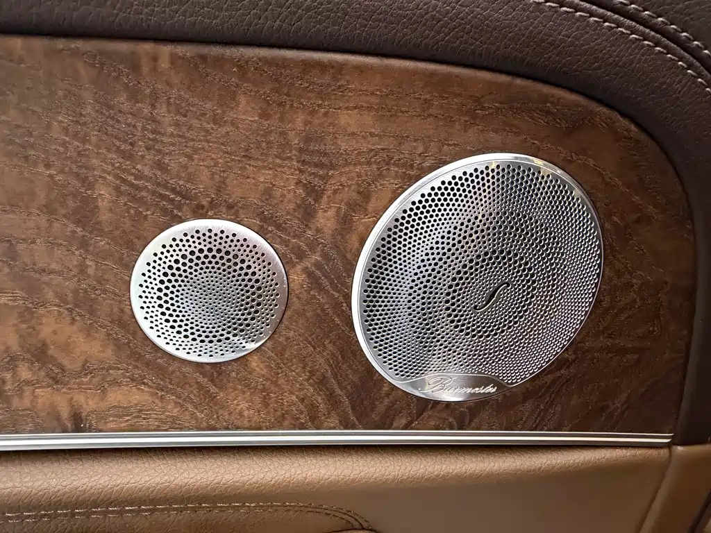 Mercedes-Benz E-Class — миниатюра 28