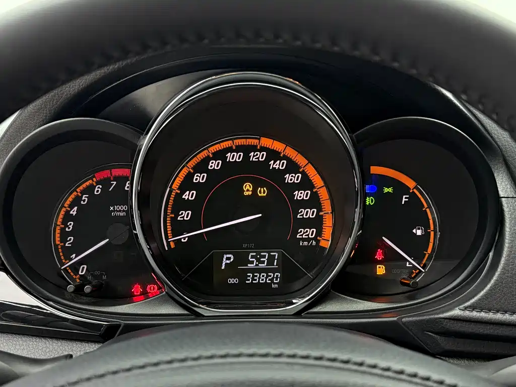 TOYOTA YARIS L ZHIXUAN