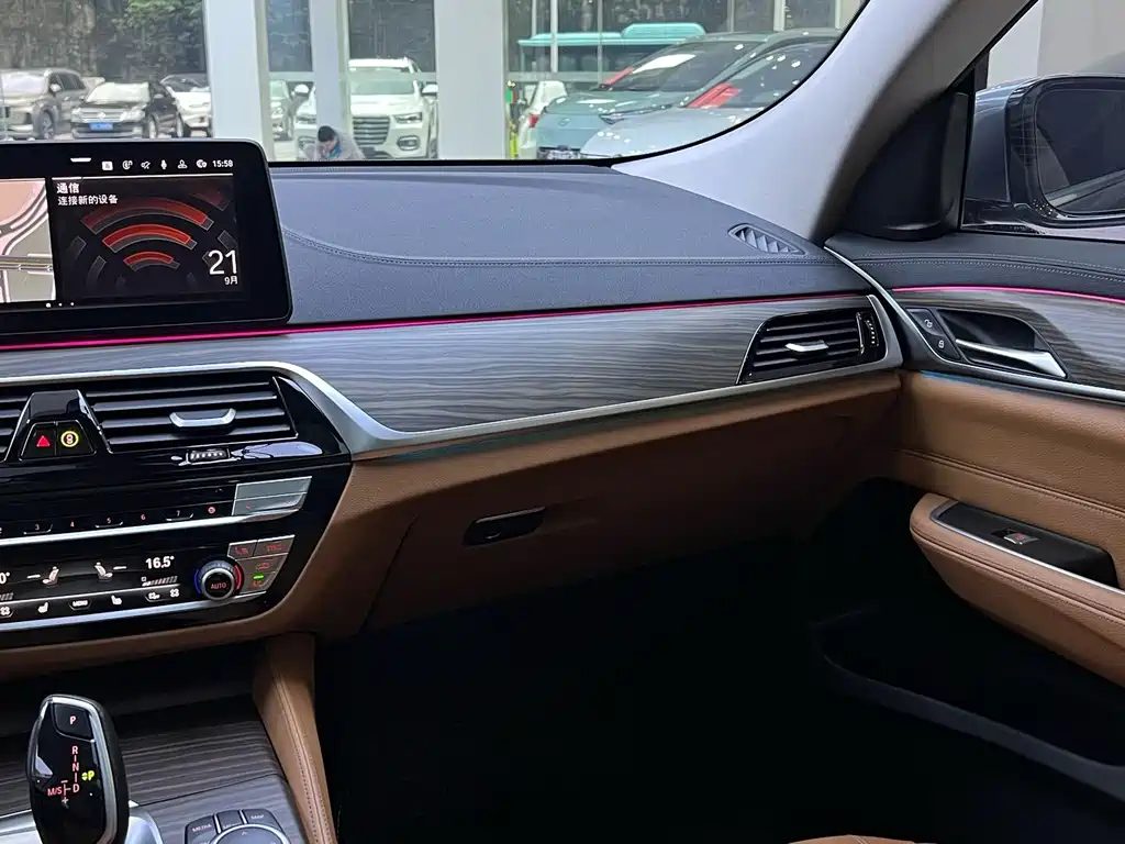 BMW 6 Series GT — миниатюра 20