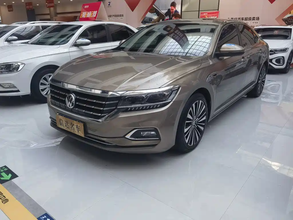 Volkswagen Passat 2022