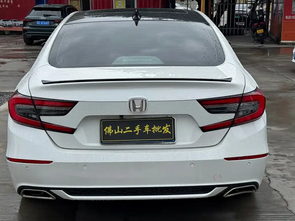 Honda Accord 2022 260TURBO Luxury