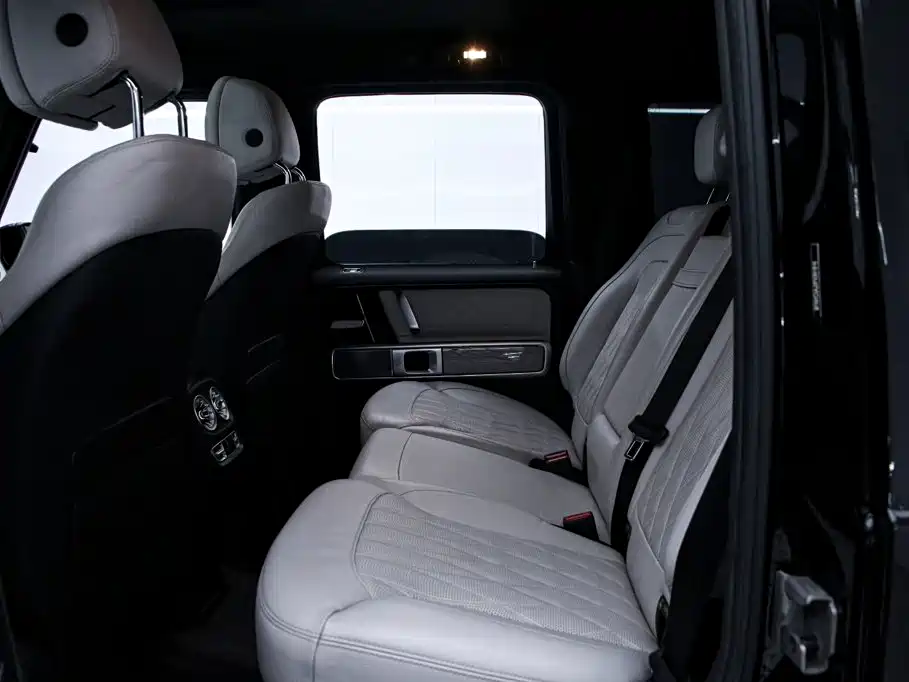 Mercedes-Benz G-Class — миниатюра 17