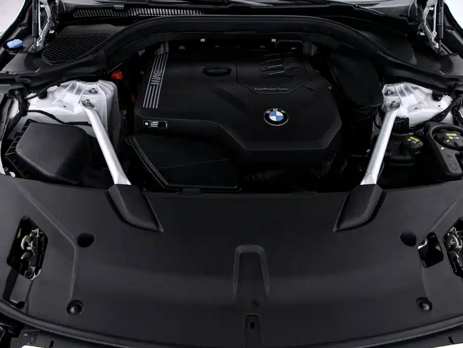 BMW 6 Series GT — миниатюра 21