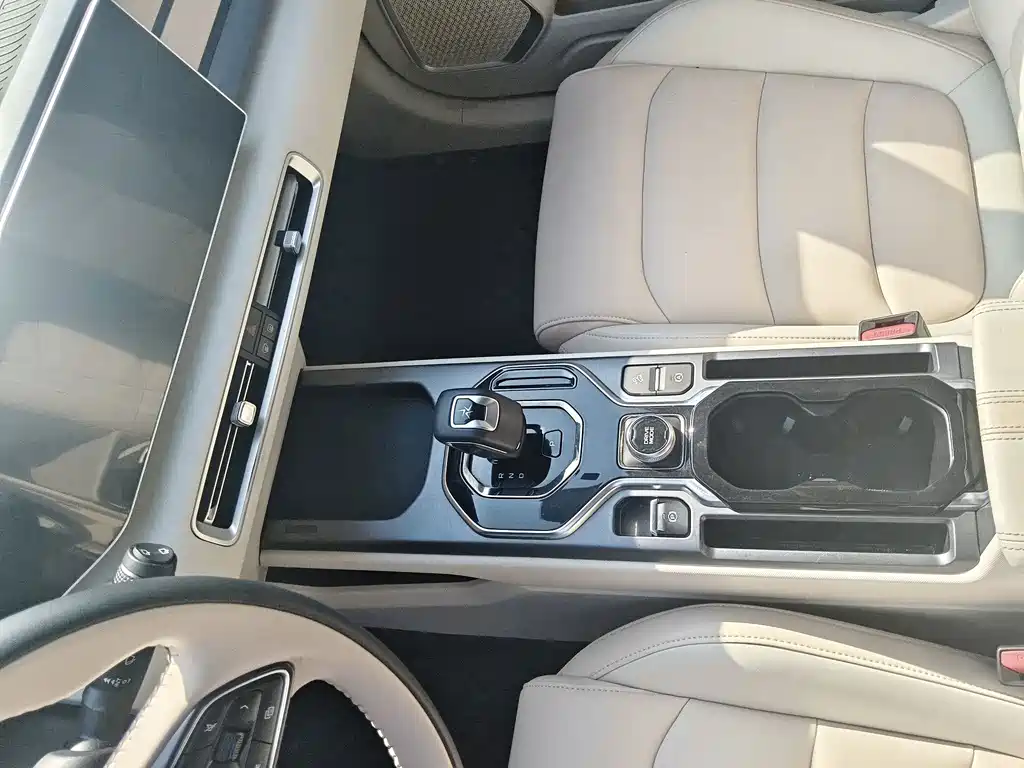 Geely Icon — миниатюра 8