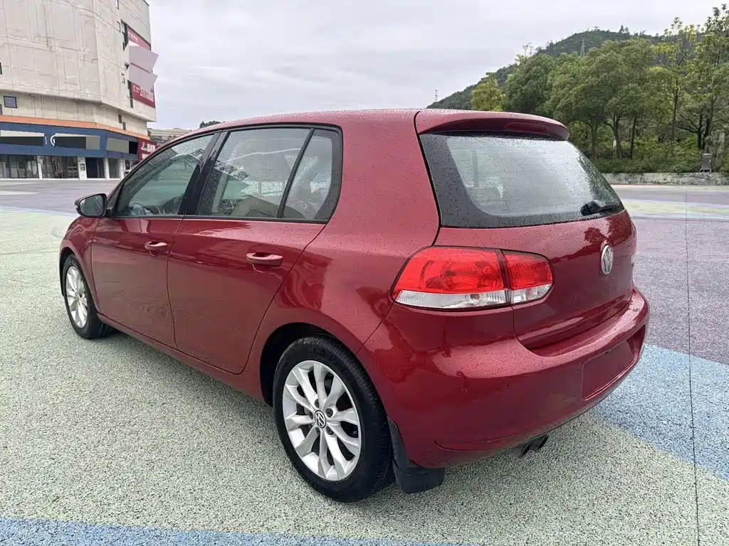 Volkswagen Golf 2012 1.4TSI AT Comfort