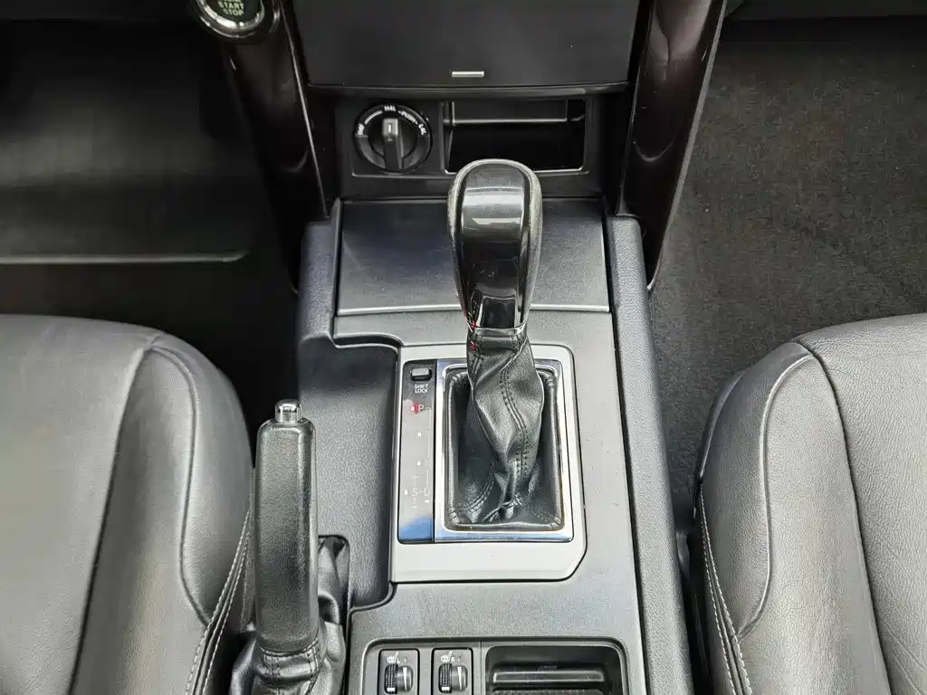 Toyota Prado — миниатюра 13