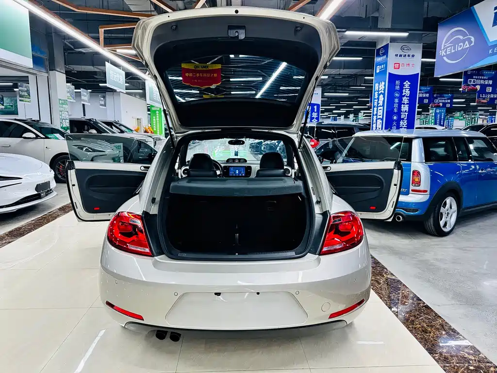 Volkswagen Beetle 1.4TSI Comfort Type, фото 17