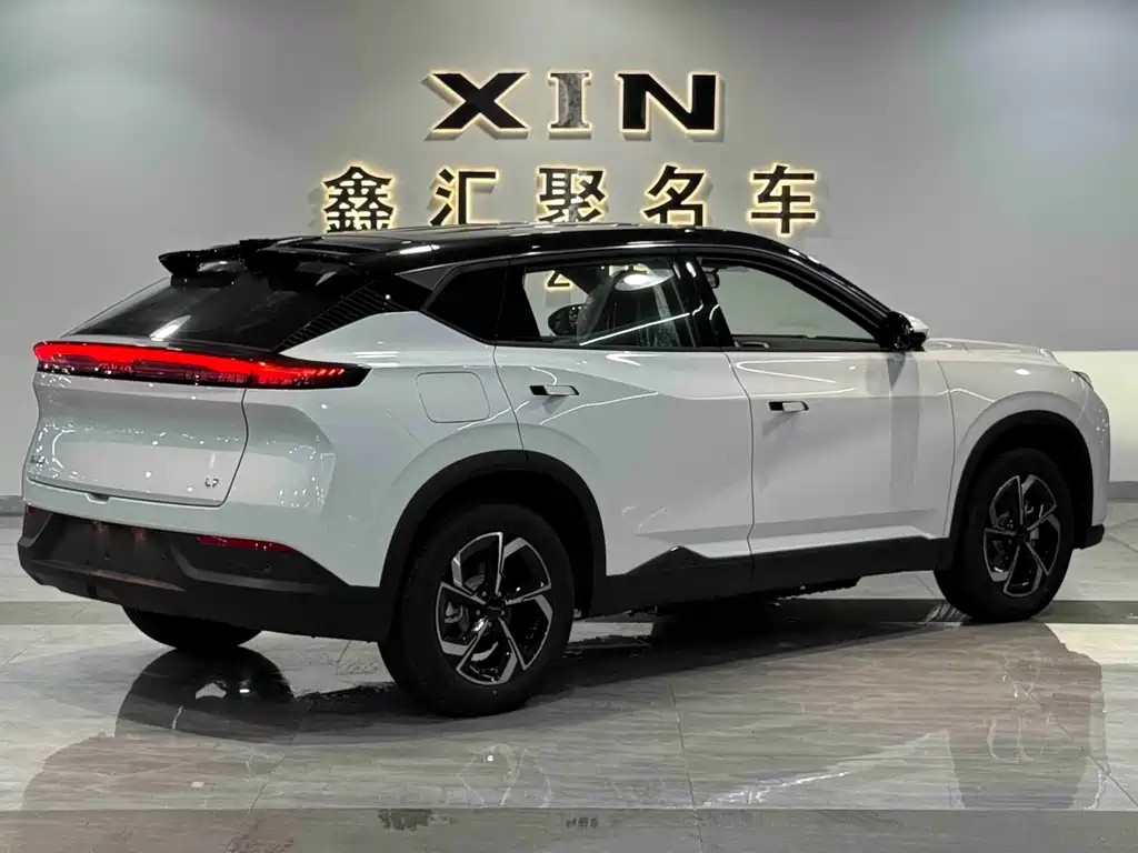Dongfeng L7 2026 530