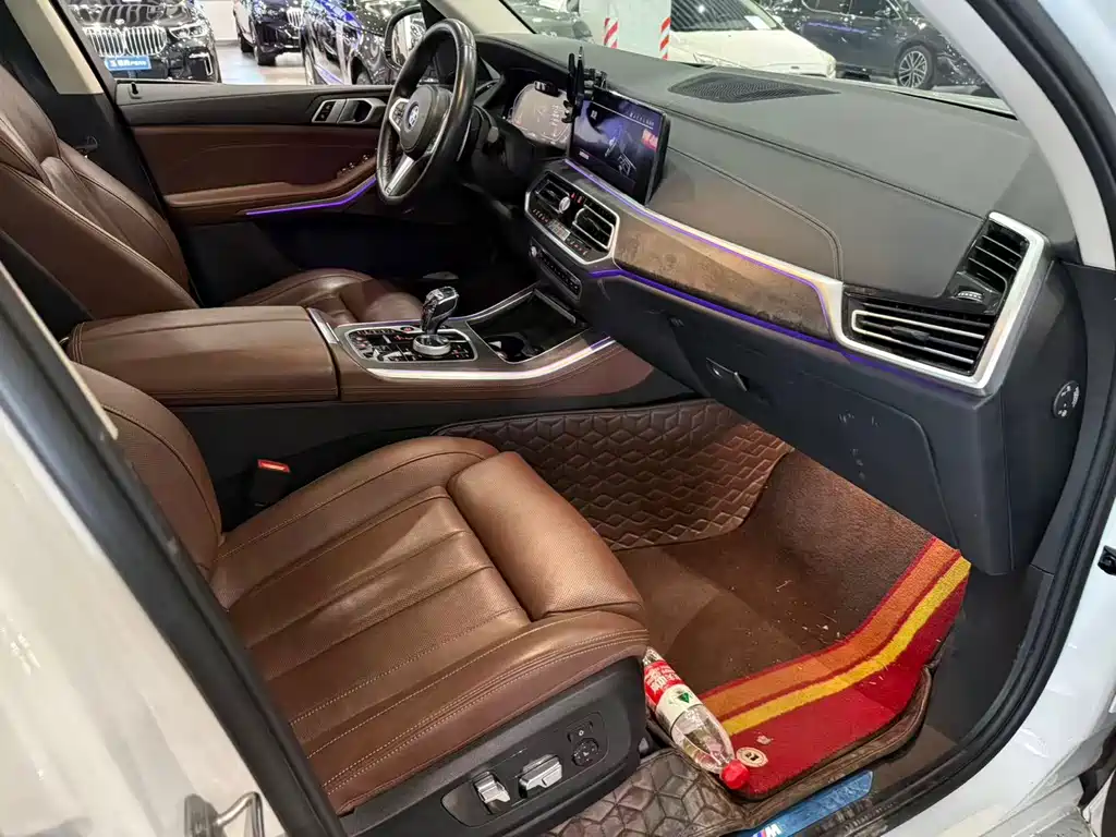 BMW X5 (Import) — миниатюра 9