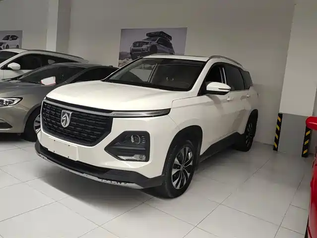 BAOJUN 530 2021