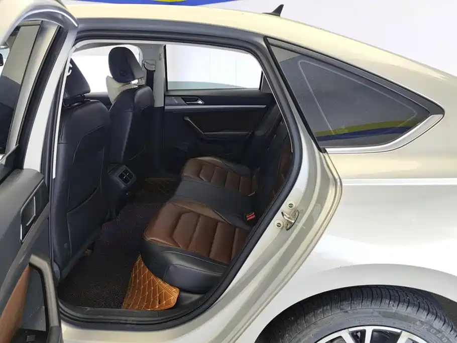 Volkswagen Lavida — миниатюра 11