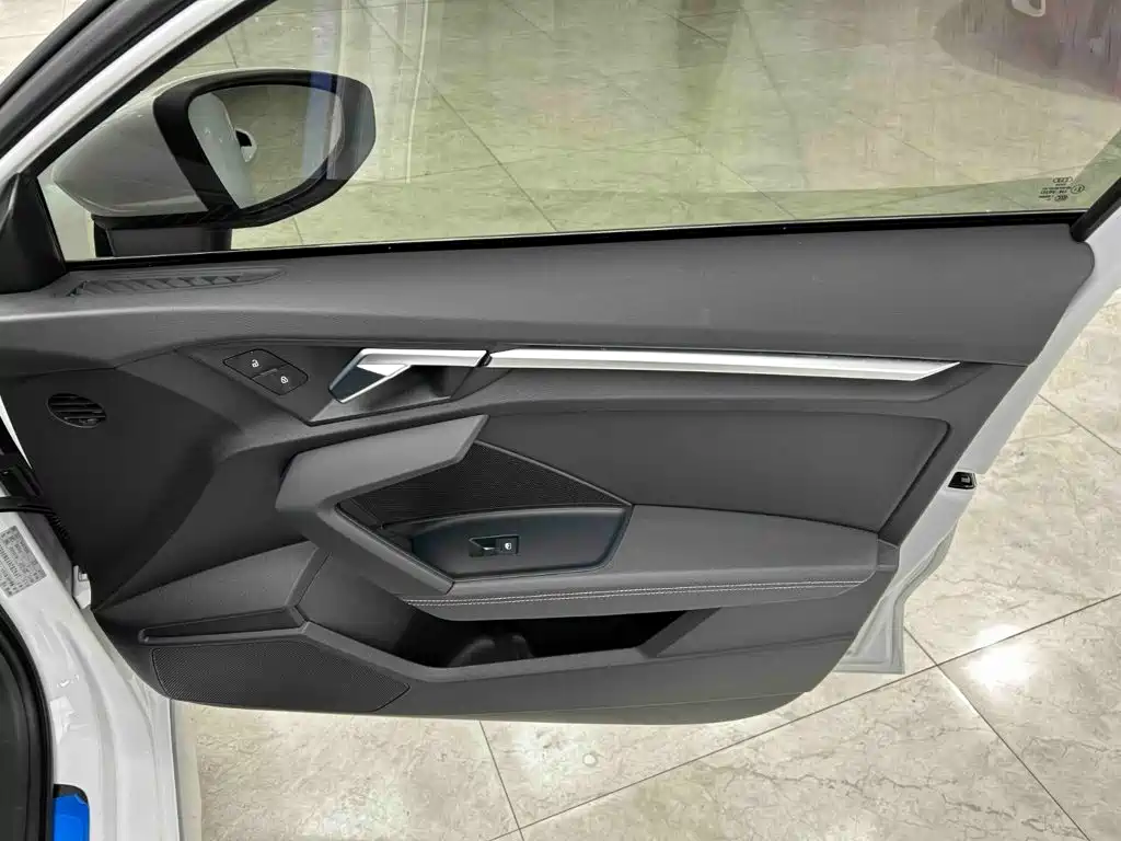 Audi A3 — миниатюра 12