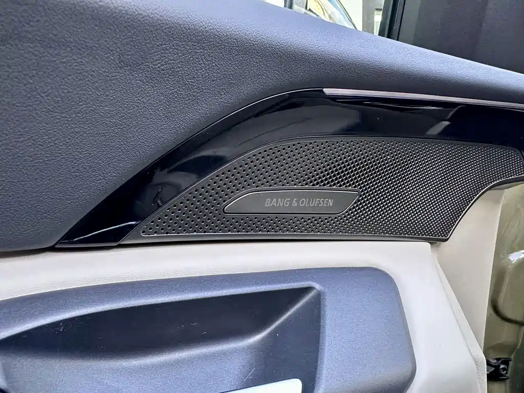 Audi Q5L — миниатюра 11