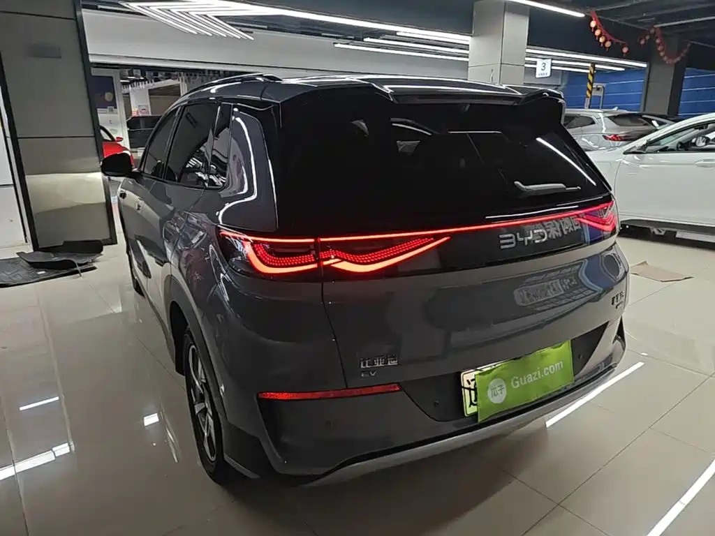 BYD Sealion 05 EV — миниатюра 5