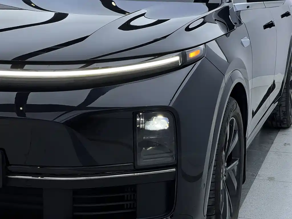 Li Auto IDEAL L7