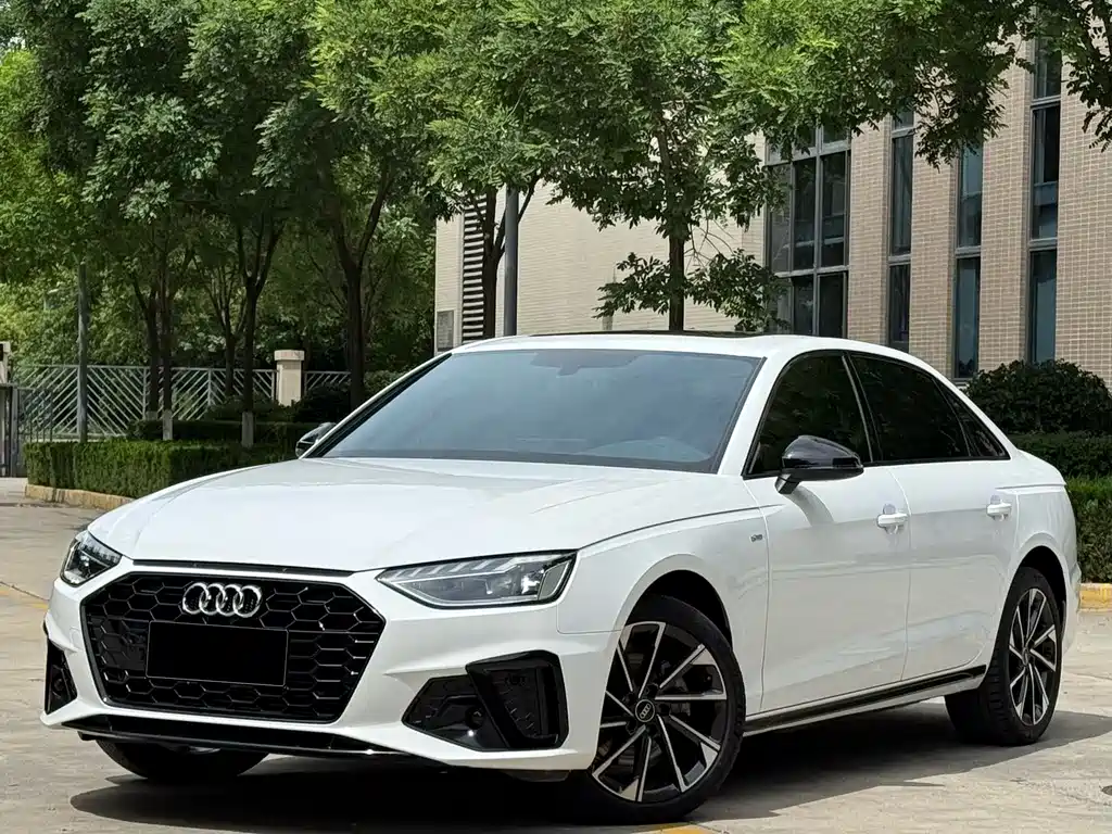 Audi A4L 2023