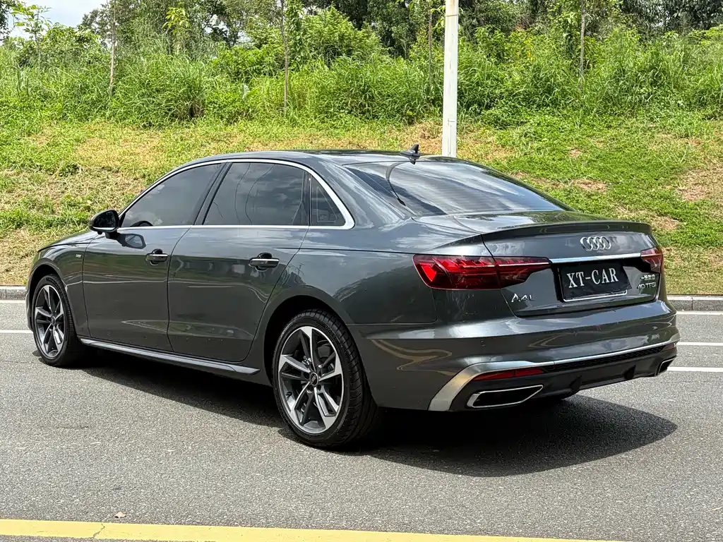Audi A4L 2022 40 TFSI Fashion