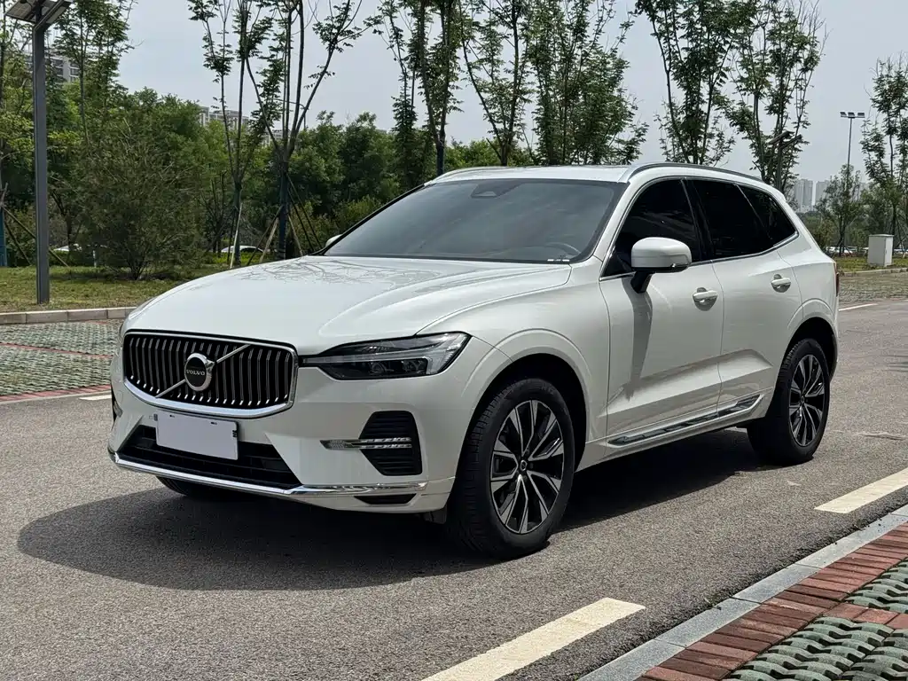 Volvo XC60 2023