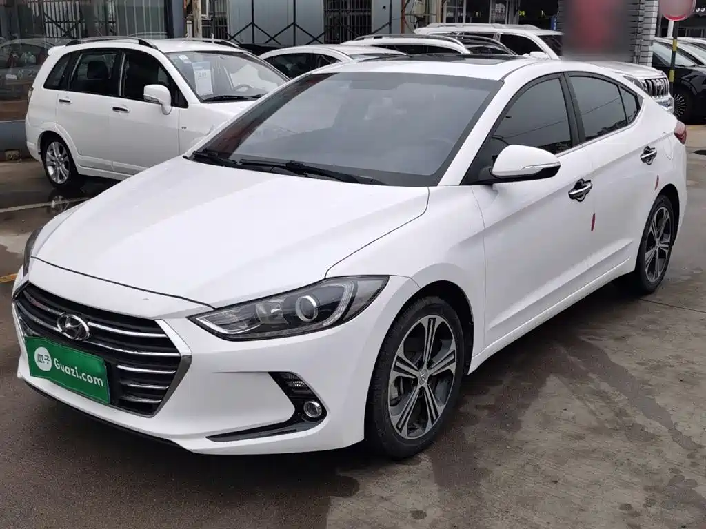 Hyundai Elantra 2018
