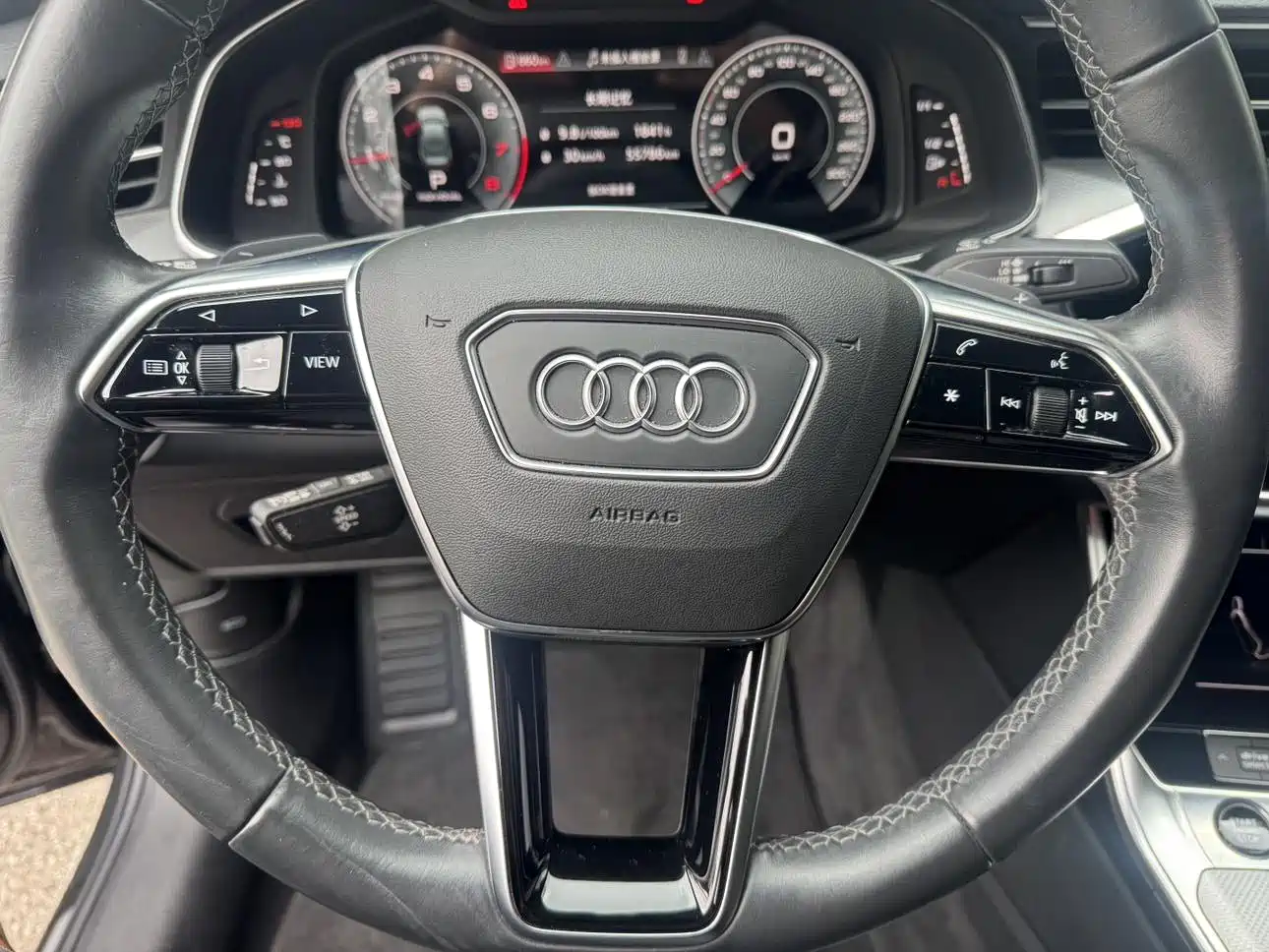 Audi A6L 2022 Черный из Китая, фото 5