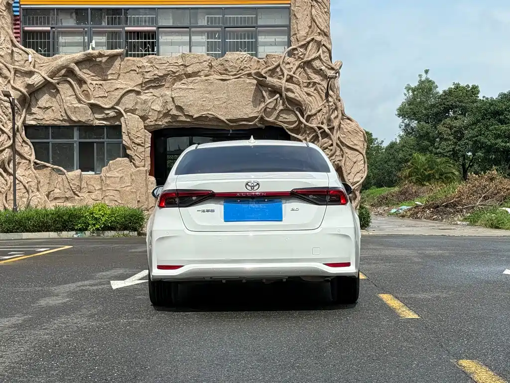Toyota Allion — миниатюра 5