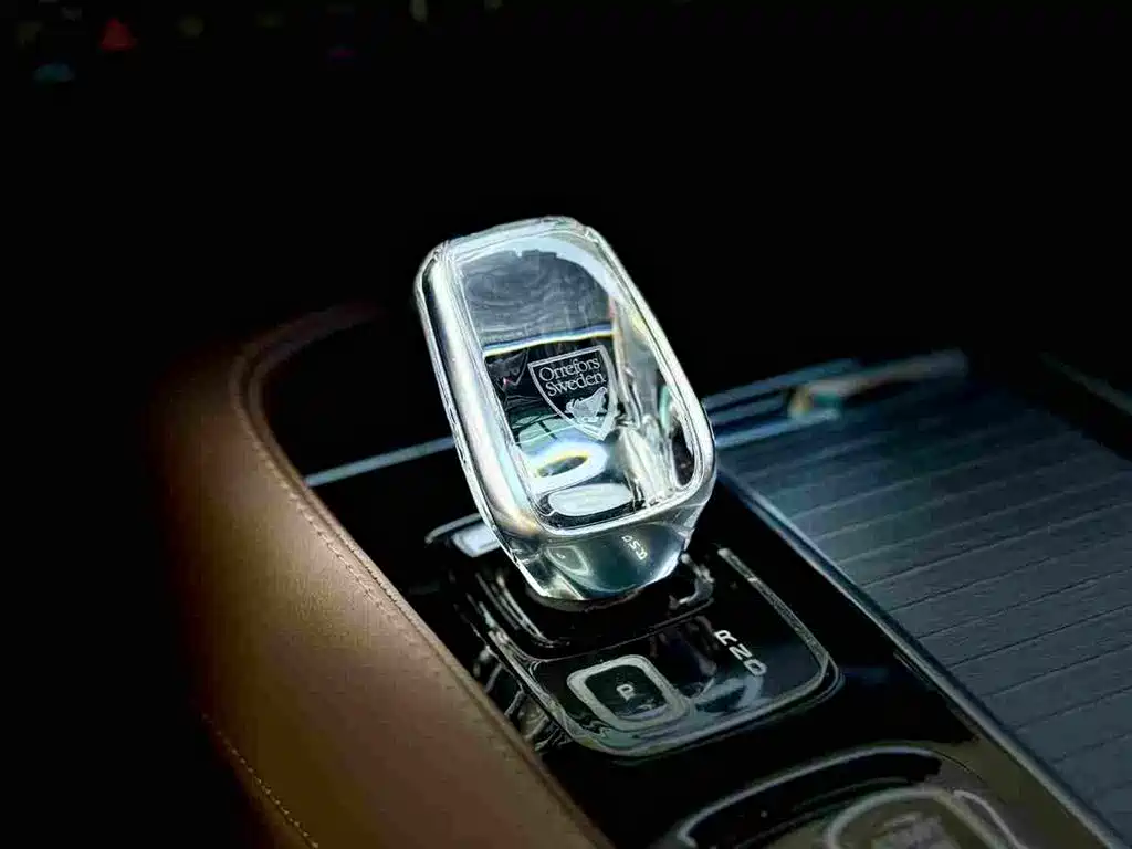 Volvo XC90 2021 B6 Luxury 7 мест
