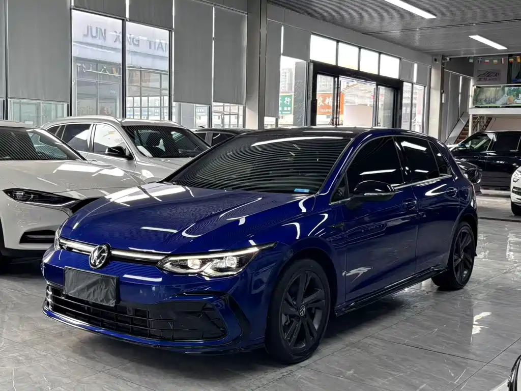 Volkswagen Golf 2022