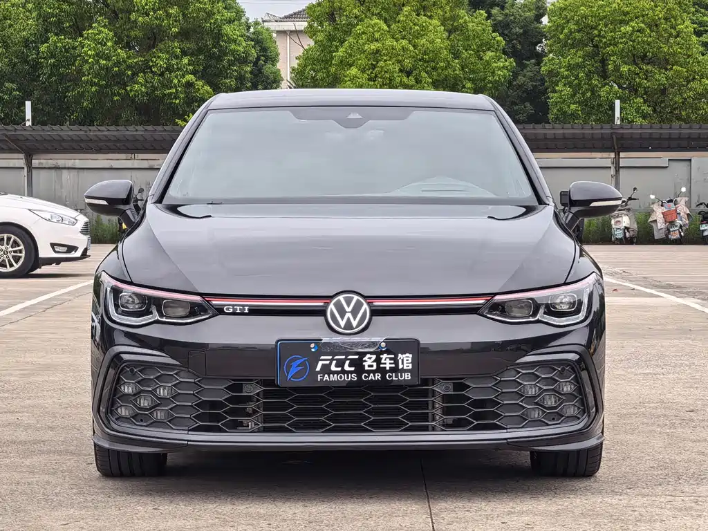 Volkswagen Golf GTI — миниатюра 2