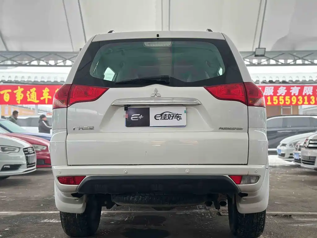 MITSUBISHI PAJERO JINCHANG