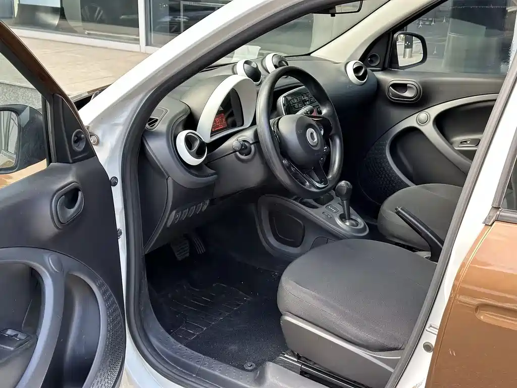 smart Smart Forfour — миниатюра 11