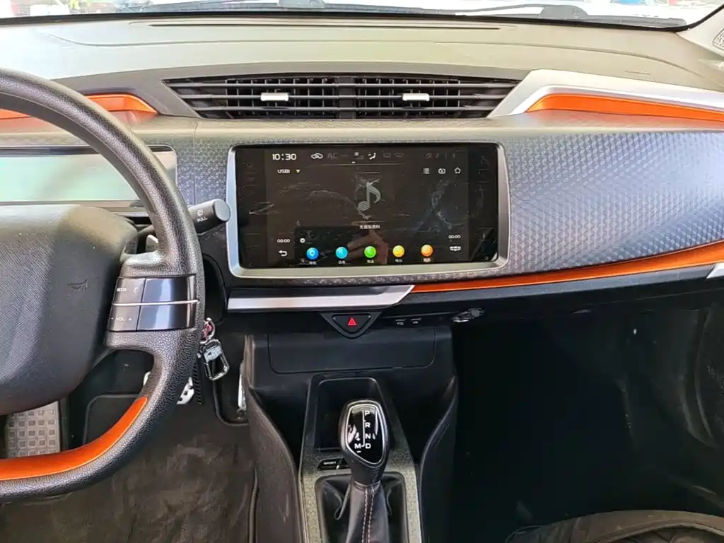Geely Vision X1 — миниатюра 13