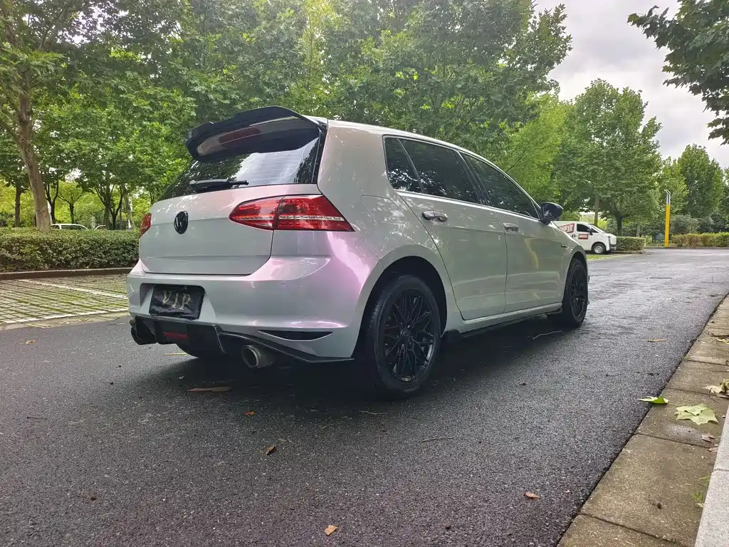 Volkswagen Golf 2015 1.4TSI AT Comfort