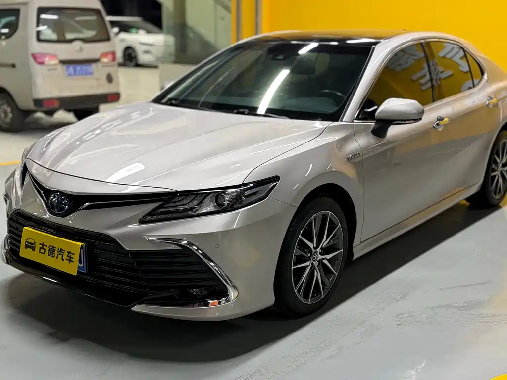 Toyota Camry 2022