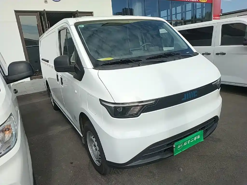 JMC E-Fushun — миниатюра 4